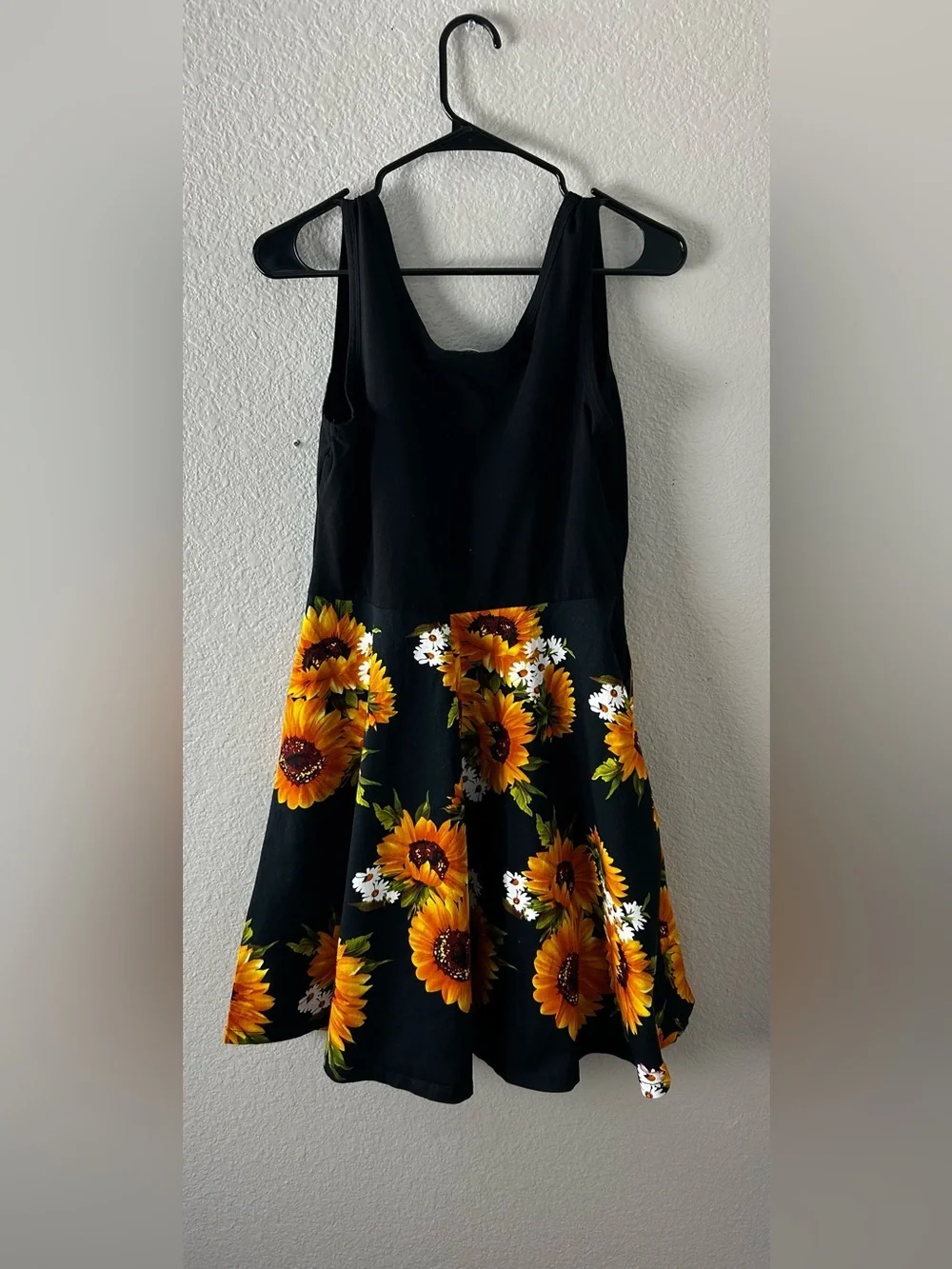 VETOR Sunflower Print Black Tank Dress Sz L Floral Pockets Summer Casual TC0500